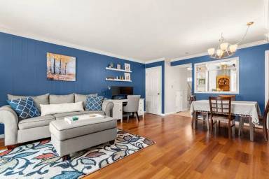 Main picture of 1107 Windsor Dr