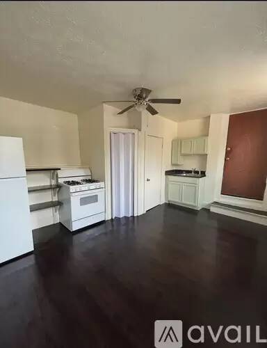 Main picture of 2801 W Mc Micken Ave