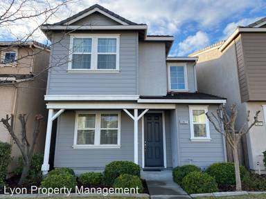 Main picture of 3927 Streamline St