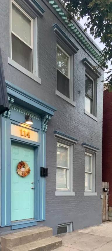 Main picture of 110 S 17th St