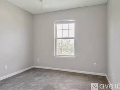 Main picture of 2615 Oakmont Dr