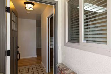 Main picture of 280 Longview Dr