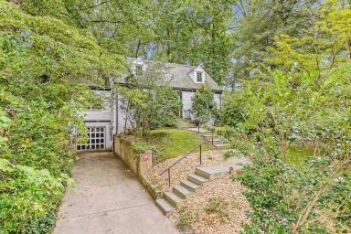 Main picture of 1320 Dale Dr
