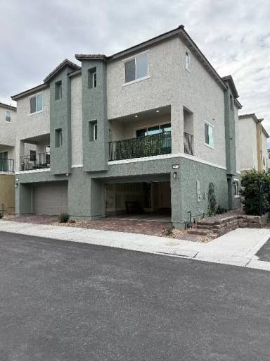 Main picture of 6831 Truffle Gray St