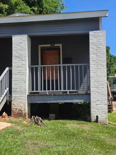 Main picture of 648-50 Wyandotte St
