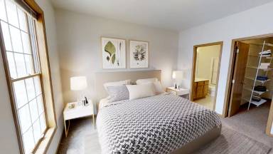 Main picture of 2810 Stange Rd