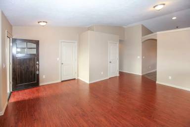 Main picture of 5665 Koda St SE