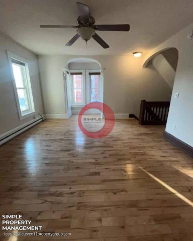 Main picture of 266 Walnut St