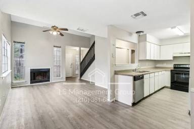 Main picture of 7515 Oak Chase