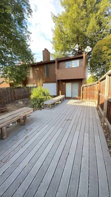 Main picture of 2625 Jackson Dr