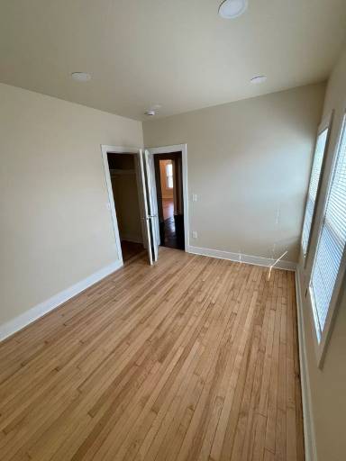 Main picture of 901 E Center St