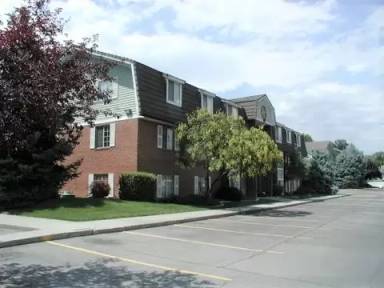 Main picture of 724 W 1720 N
