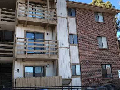 Main picture of 1358 S Irving St