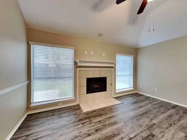 Main picture of 503 Tumbleweed Dr