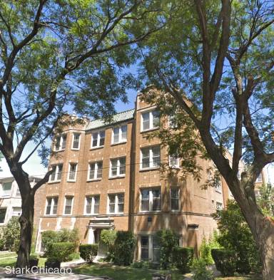 Main picture of 2722 W Farragut Ave