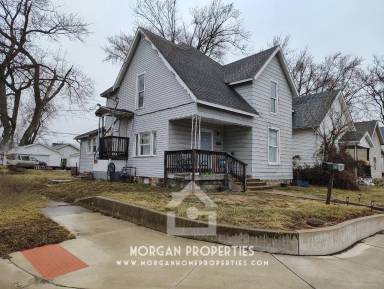 Main picture of 1127 S 18th St