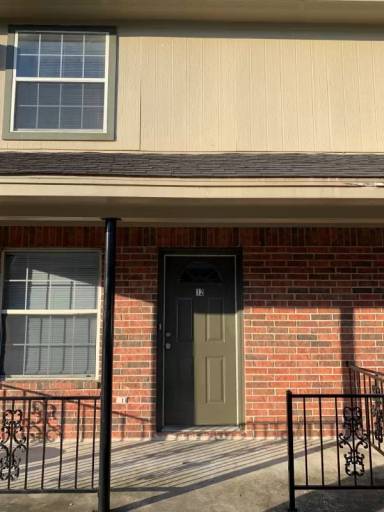 Main picture of La Place Apartments