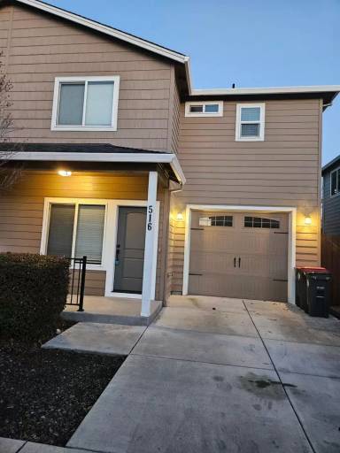 Main picture of 500 - 552 Gray Ct