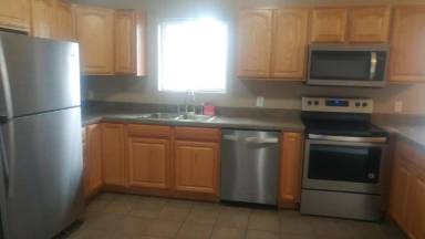 Main picture of 1204 1/2 Hawthorne Ln