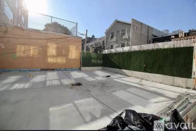 Main picture of 340 Irving Ave