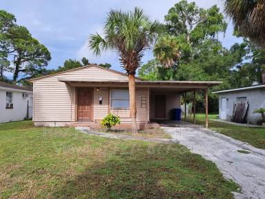 Main picture of 2521 35th St S