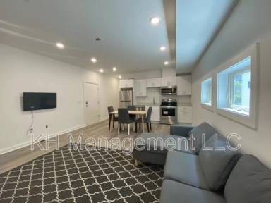 Main picture of 317 N 41st St