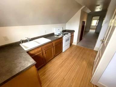 Main picture of 908 Union Ave