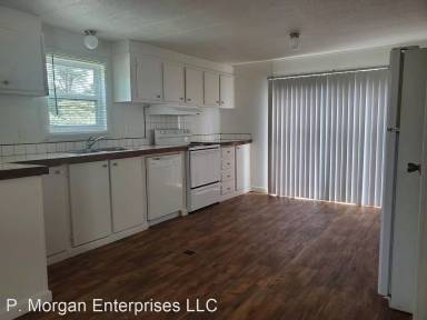 Main picture of Clover Creek Village