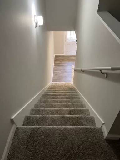 Main picture of 401 Breanna Way