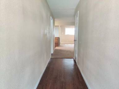 Main picture of 1003 Dyche Ln