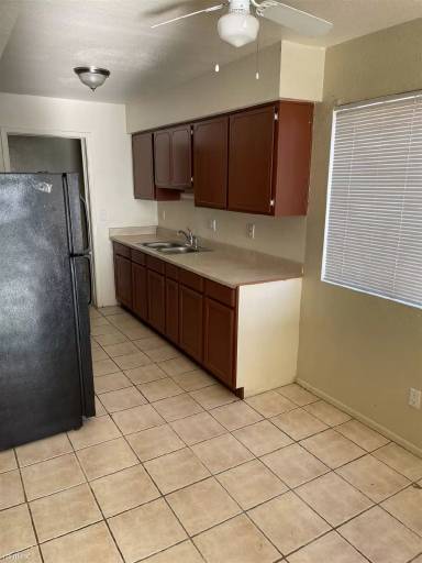 Main picture of 61 W Inglewood St