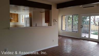 Main picture of 2992 Plaza Blanca