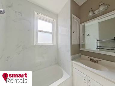 Main picture of 7204 Zephyr Pl