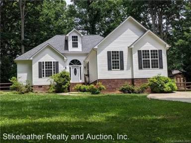 Main picture of 282 Spicewood Cir