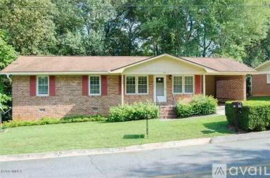 Main picture of 308 Laurie Ln
