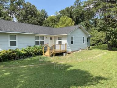 Main picture of 712 Shadycrest Dr