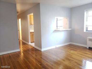 Main picture of 165 Vroom St