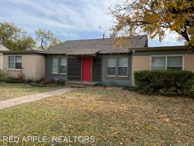 Main picture of 833 E North 14th St