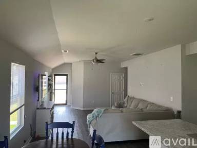 Main picture of 148 Jonathan Dr