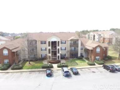 Main picture of 180 Wexford Dr