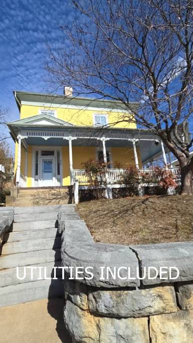Main picture of 827 W Beverley St