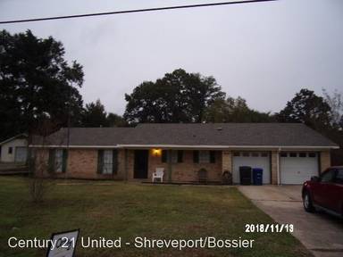 Main picture of 8541 Meadow Parkway Dr