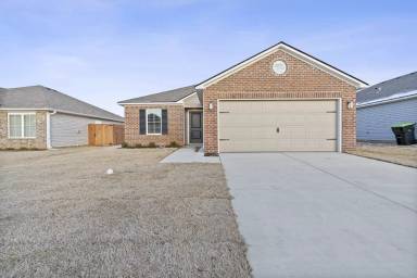 Main picture of 4025 Ryan Dr SW