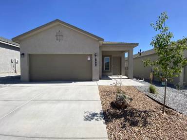 Main picture of 4806 Mount Salas St NE