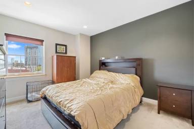 Main picture of 769 Montgomery St
