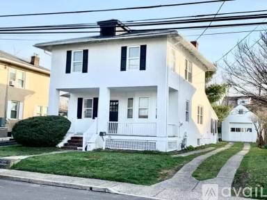 Main picture of 273 N Spring Garden St