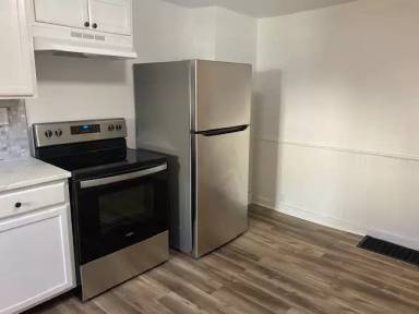 Main picture of 234 Nashville Blvd