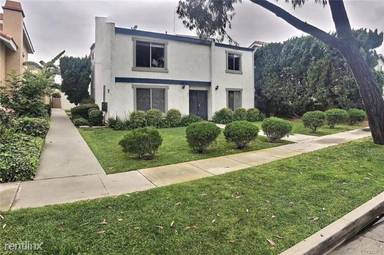 Main picture of 10647 Chestnut St