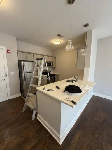 Main picture of 742 Park Ave