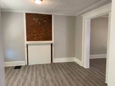 Main picture of 420 N Garfield Ave